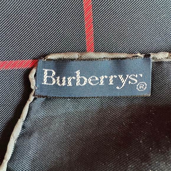 BURBERRYS NOVA CHECK IN CLASSIC BLUE
SILK SCARF - Picture 4 of 6